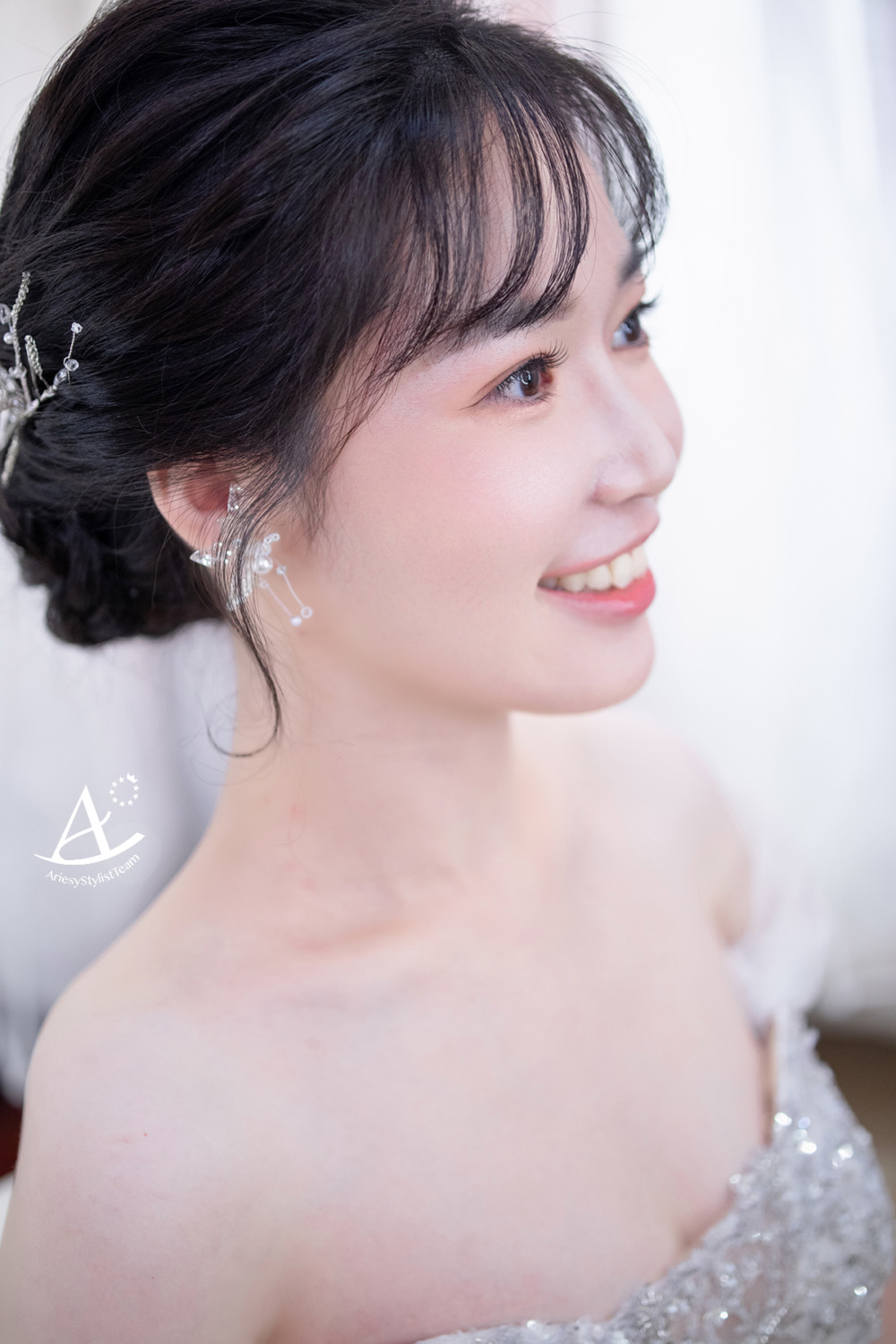 韓系妝感,黑髮新娘,台北新秘,白紗造型,新娘造型