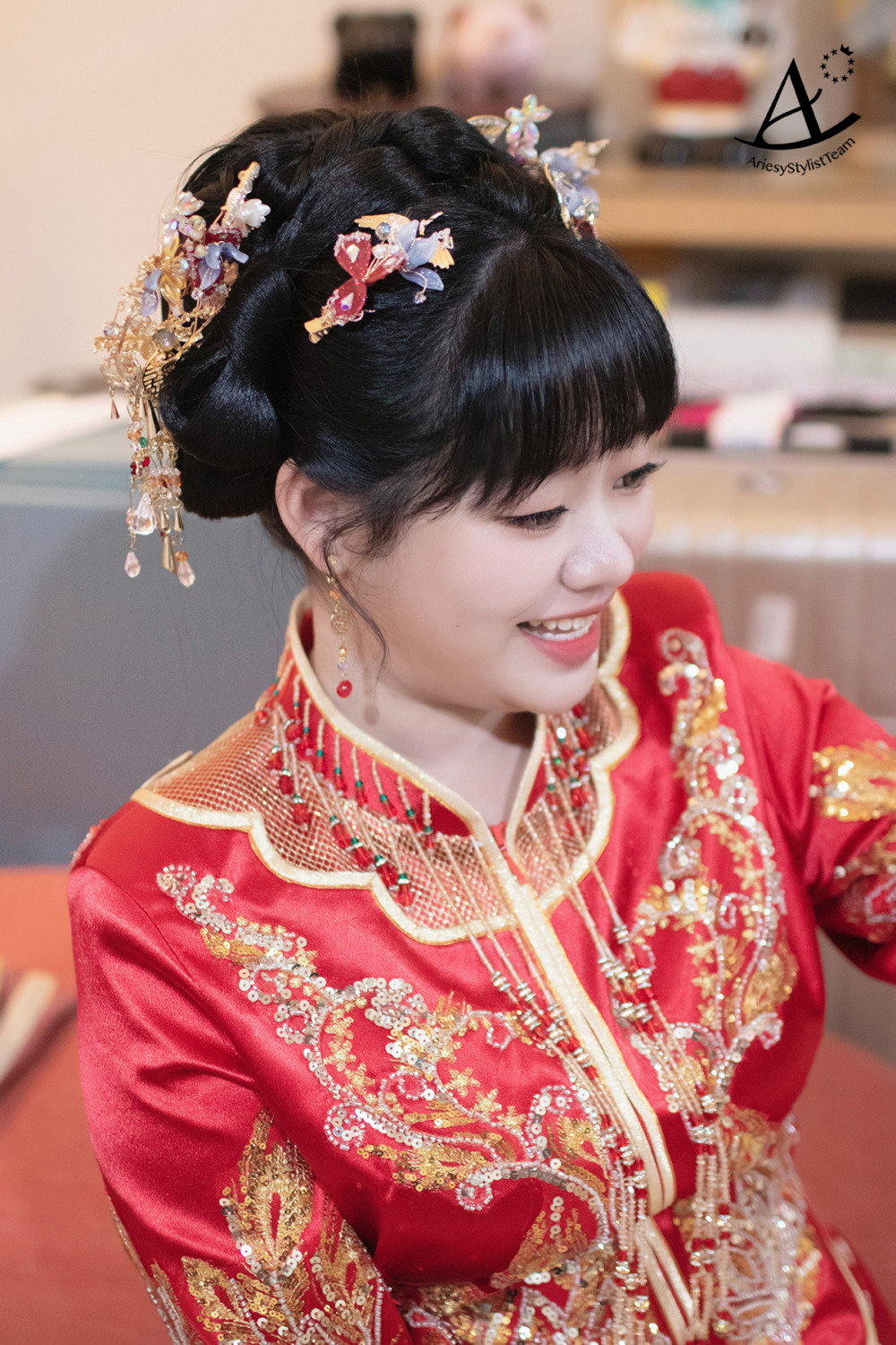 新娘韓系白紗造型,新秘,單眼皮新娘妝感,黑髮編髮新娘造型,皇家薇庭新娘造型,龍鳳褂古裝新娘造型