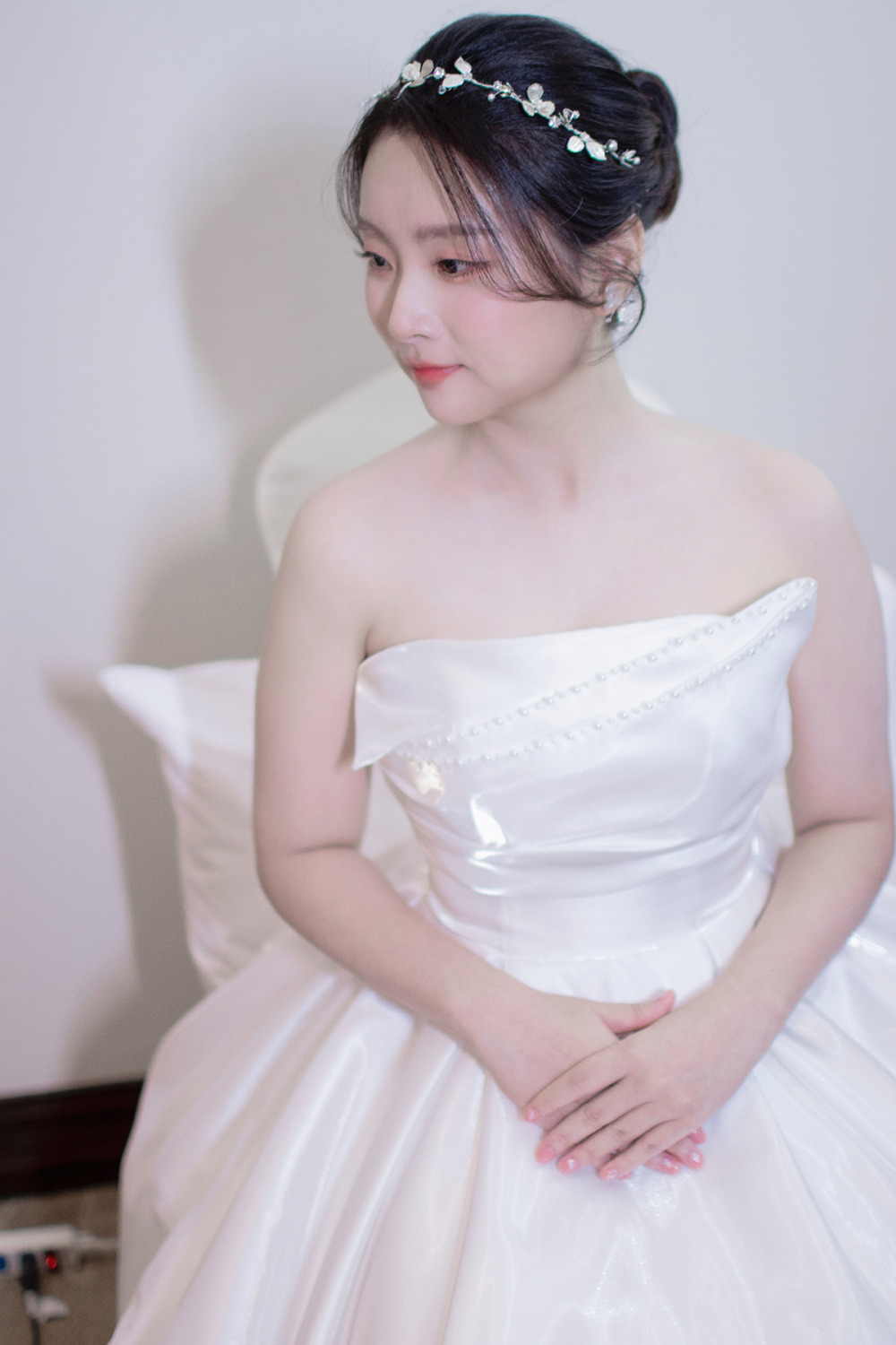 黑髮新娘造型,新秘,新娘秘書,單眼皮新娘妝感,集團證婚造型,韓系新娘妝感