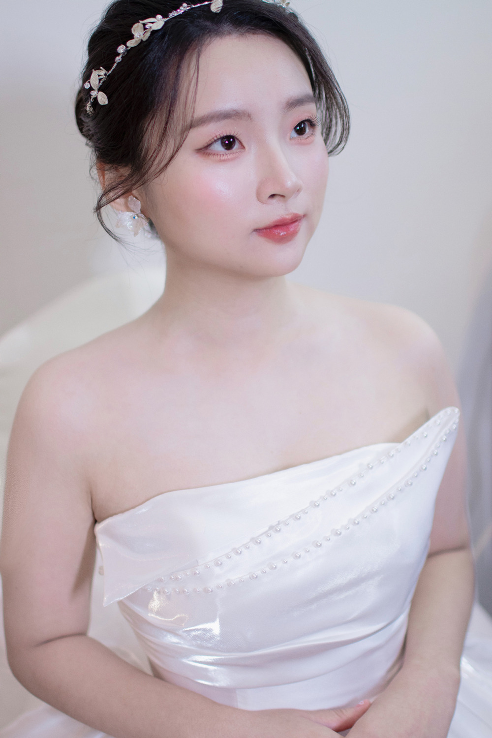 黑髮新娘造型,新秘,新娘秘書,單眼皮新娘妝感,集團證婚造型,韓系新娘妝感