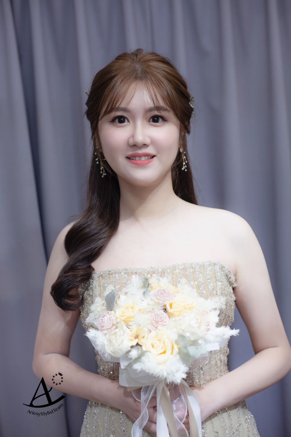 新秘|清透韓系妝感氣質爆棚放髮證婚新娘造型 如 新娘秘書,新娘造型,證婚造型,清透韓系妝感,韓風新娘,編髮新秘