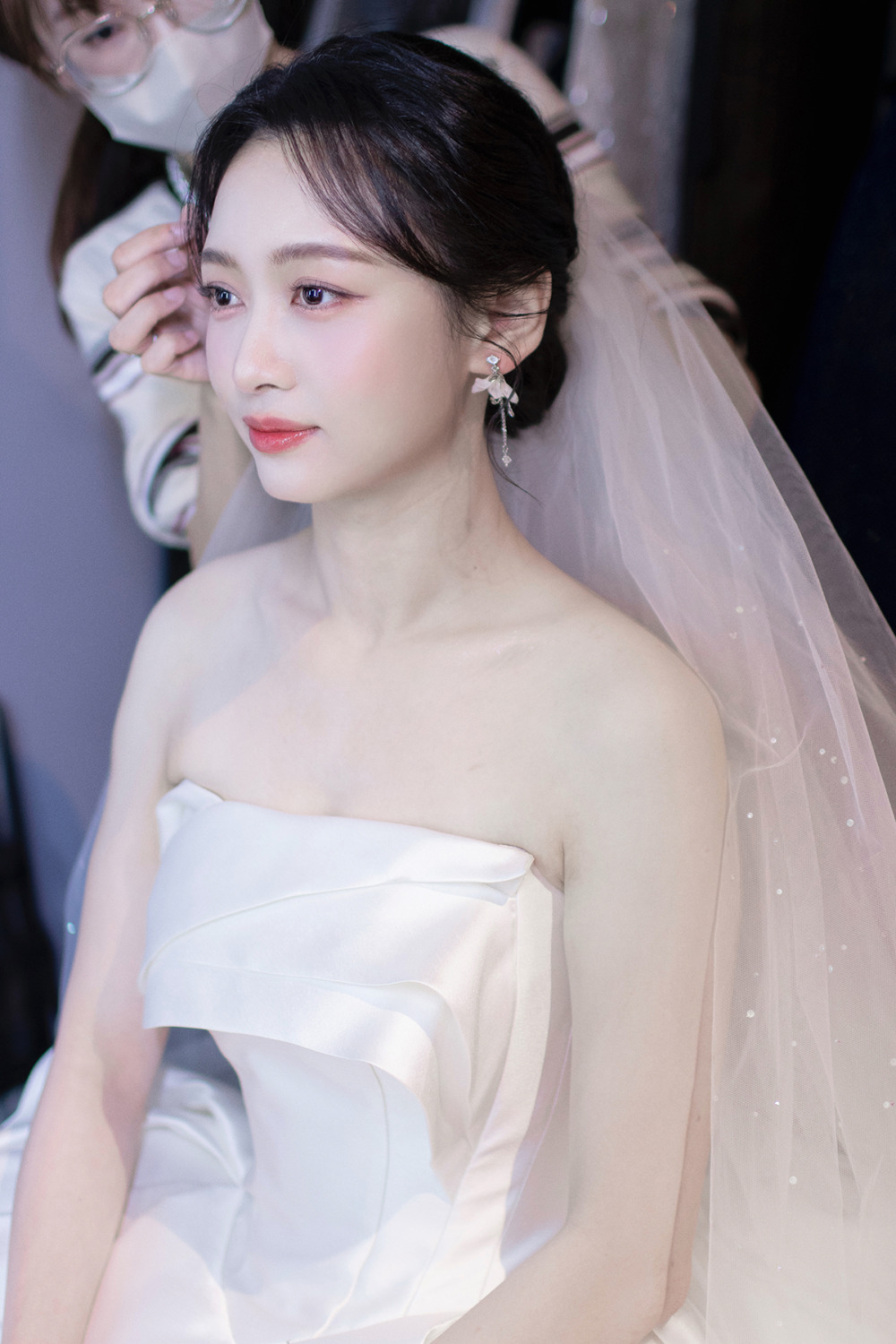 經典白紗新娘造型,台北新秘,黑髮新娘造型,新娘秘書,新秘,清新韓系妝感