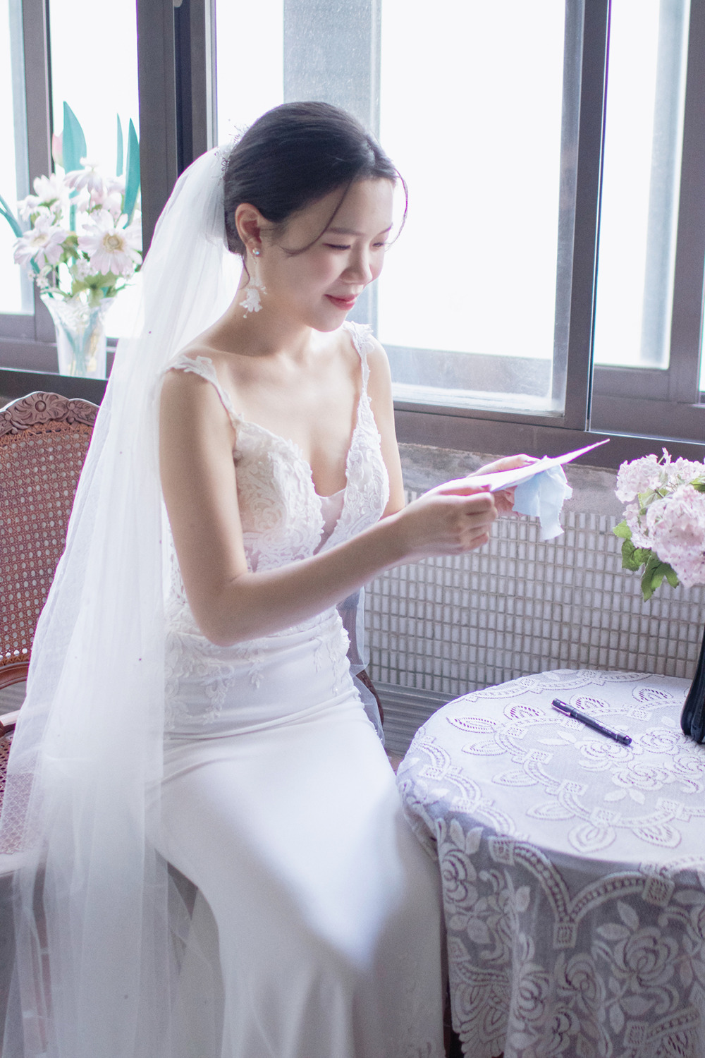 韓系白紗造型,新秘,新娘秘書,黑髮編髮文定造型,台北漢來大飯店新娘,清透新娘妝感