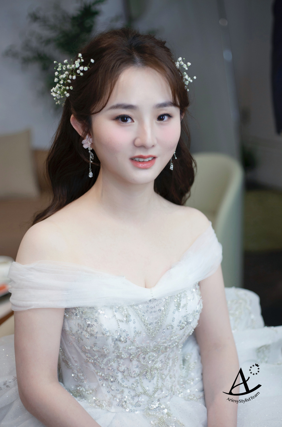 白紗造型,花藝新秘,仙女系新娘,輕透妝感,森林系,新娘秘書