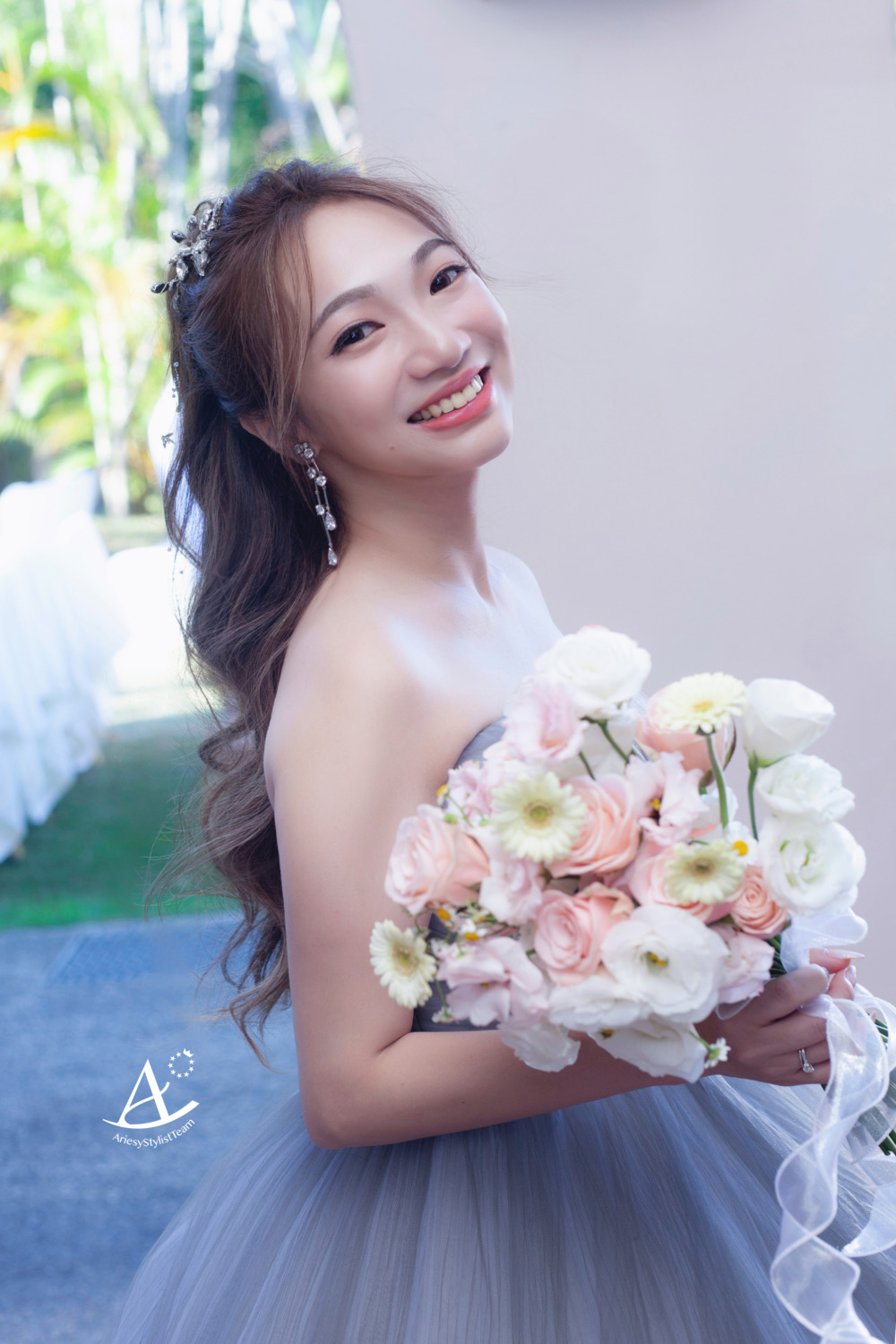 台北新秘,編髮新秘,新娘造型,新娘髮型,輕透妝感,晚禮服造型