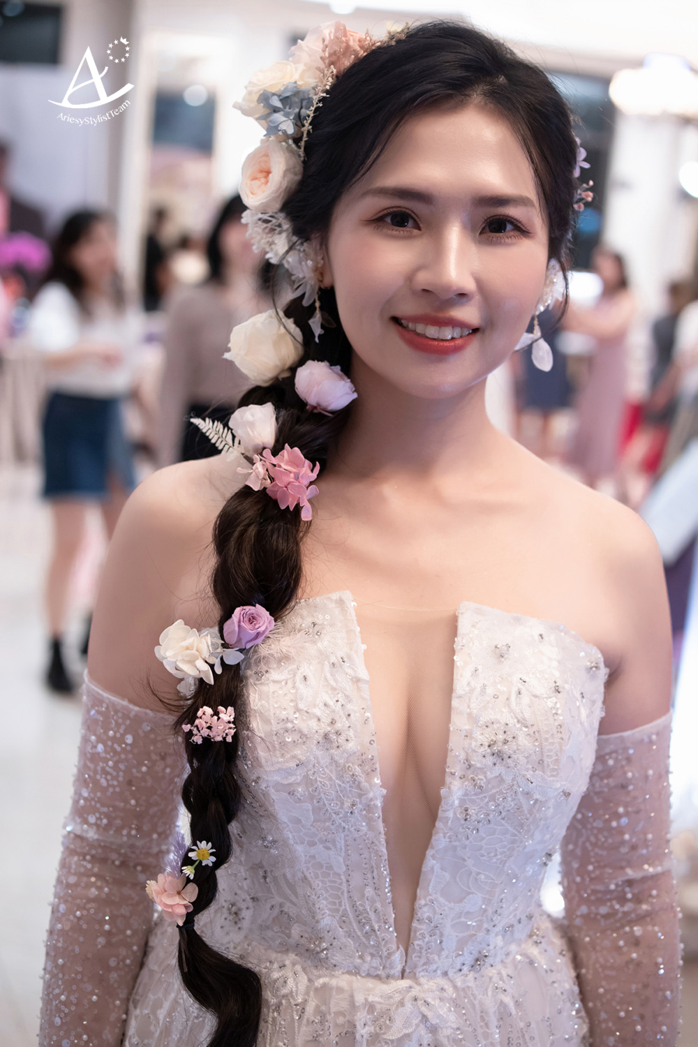 桃園新秘,白紗造型,澎拜花藝,花藝,側編髮