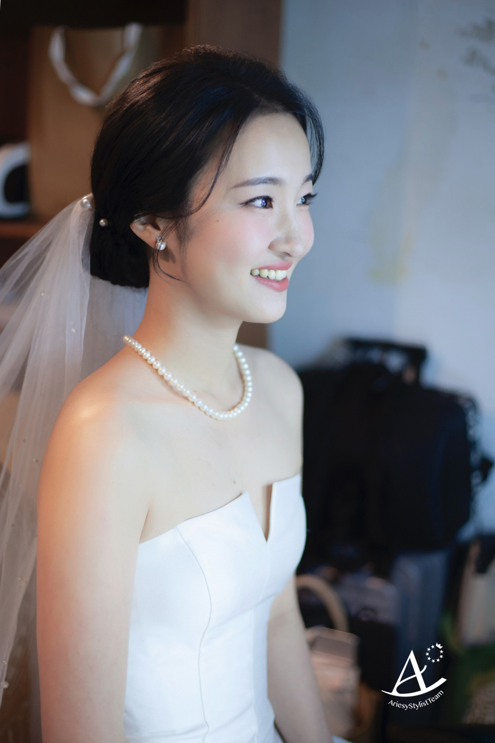 新娘秘書,新娘造型,白紗造型,美式,戶外婚禮造型,輕透妝感,編髮新秘,黑髮新娘