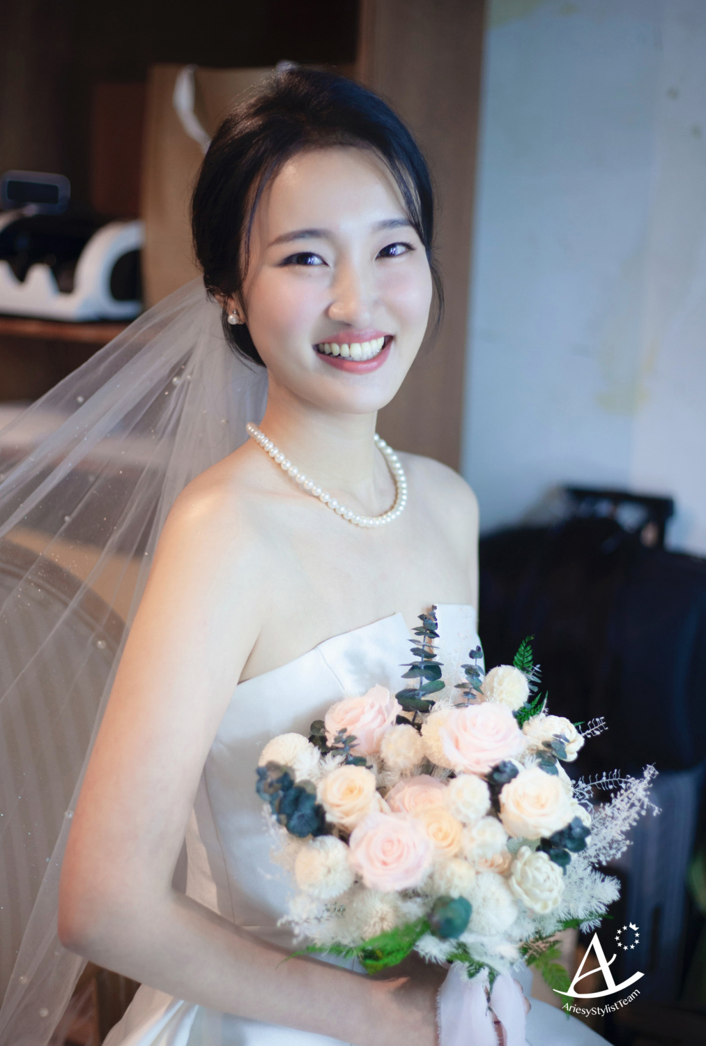 新娘秘書,新娘造型,白紗造型,美式,戶外婚禮造型,輕透妝感,編髮新秘,黑髮新娘