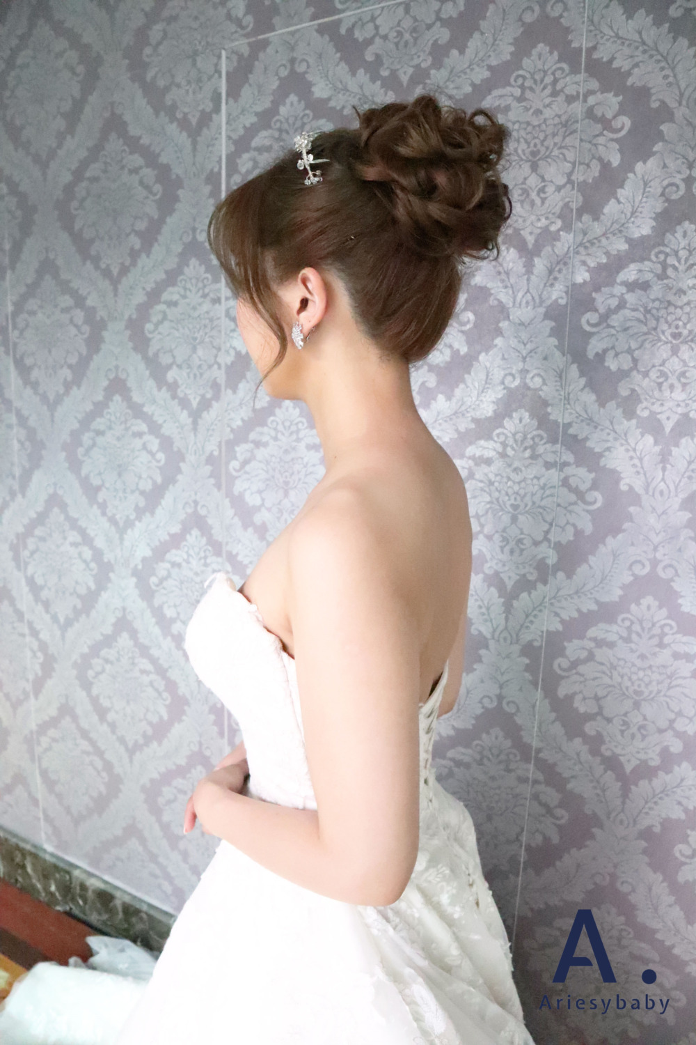 愛瑞思手工婚紗,Ariesybaby造型團隊,白紗造型,新娘髮型,進場造型,Bride