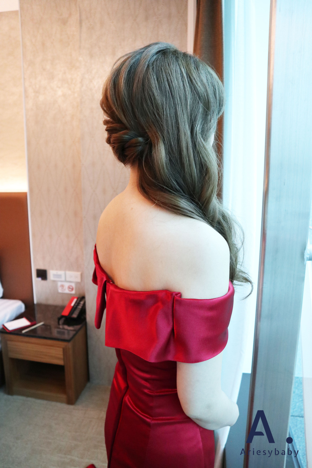 愛瑞思手工婚紗,Ariesybaby造型團隊,送客造型,紅色禮服造型,Bride