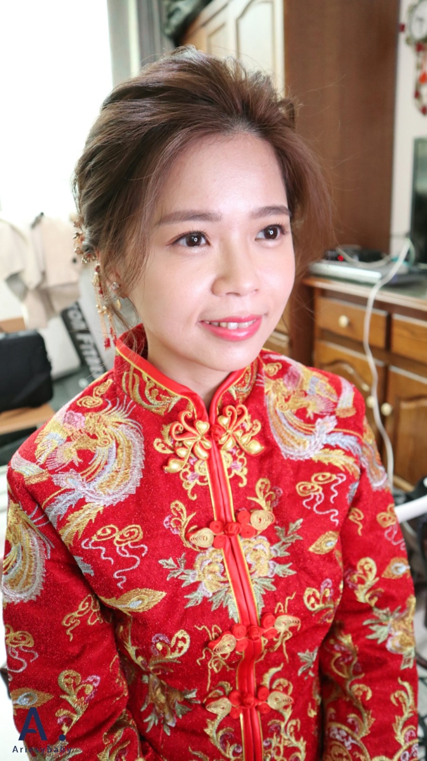 台北新秘|中式秀禾服氣質滿分好媳婦造型 欣 台北新祕,新祕,新娘秘書,秀禾服,文定造型,中式造型,Ariesybaby造型團隊,清透妝感,新娘造型