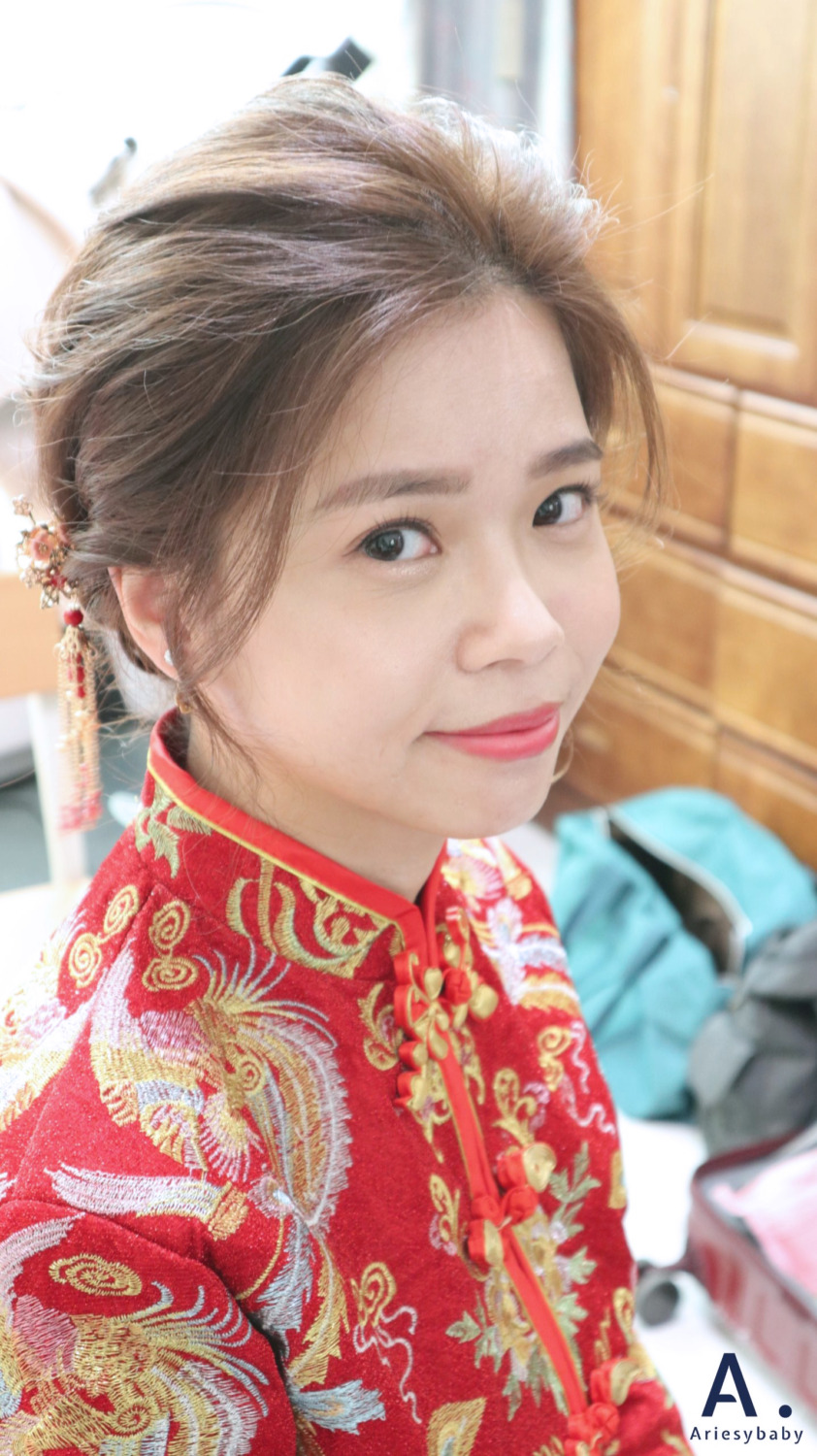 台北新祕,新祕,新娘秘書,秀禾服,文定造型,中式造型,Ariesybaby造型團隊,清透妝感,新娘造型
