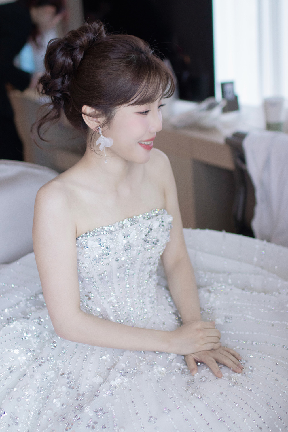 美式新娘造型,韓系教堂證婚新娘造型,萬豪酒店新娘,新秘推薦,新秘,新娘編髮造型,高端輕透妝感,自然眼型調整,千金新娘妝感