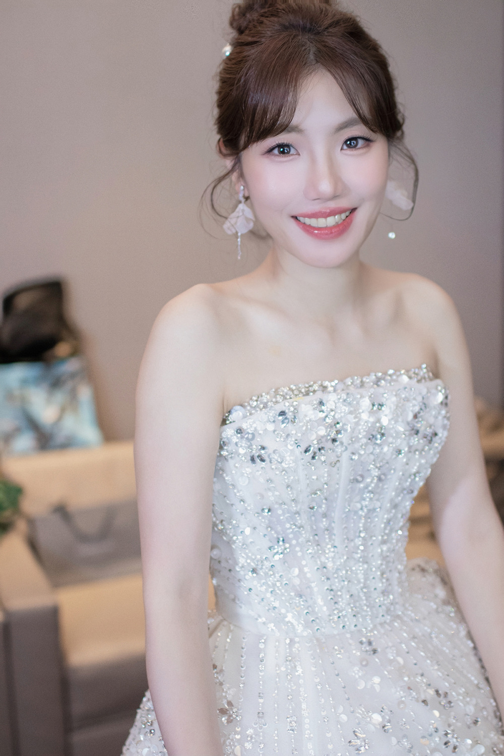 美式新娘造型,韓系教堂證婚新娘造型,萬豪酒店新娘,新秘推薦,新秘,新娘編髮造型,高端輕透妝感,自然眼型調整,千金新娘妝感