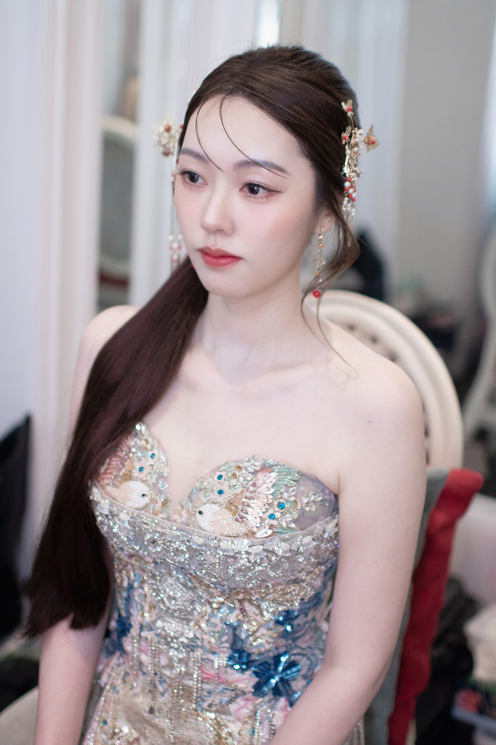 證婚新娘造型,台北新秘,經典漢服古裝新娘造型,新娘秘書,千金感新娘妝感,青青食尚花園飯店新娘造型,新娘古裝婚禮造型搭配