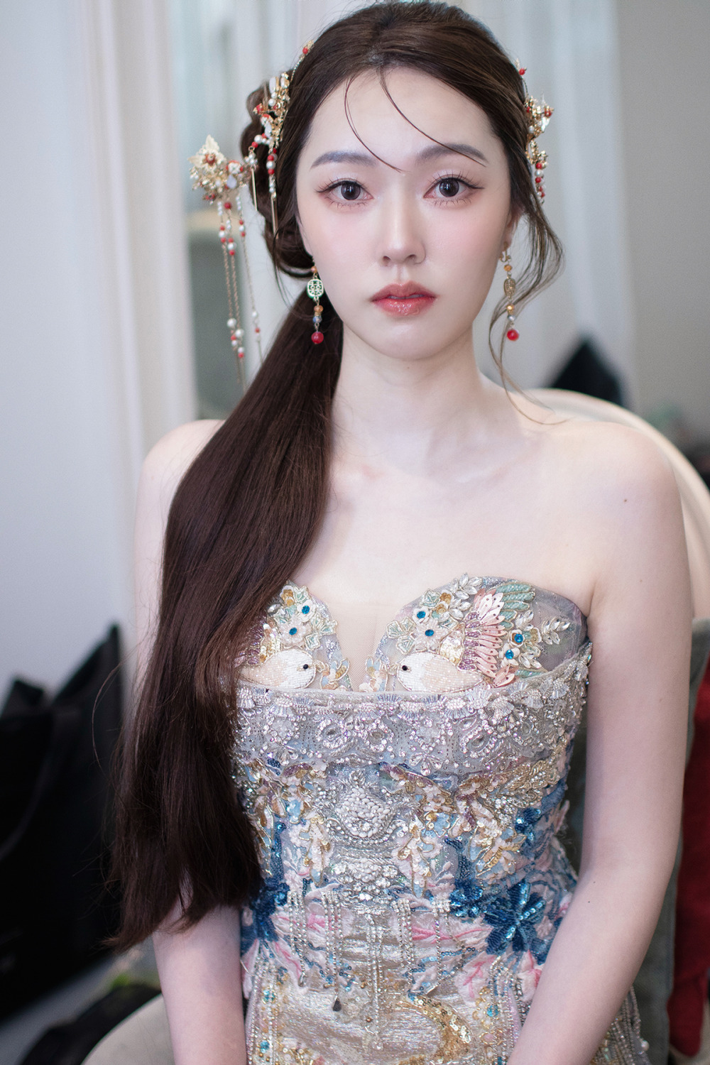 證婚新娘造型,台北新秘,經典漢服古裝新娘造型,新娘秘書,千金感新娘妝感,青青食尚花園飯店新娘造型,新娘古裝婚禮造型搭配