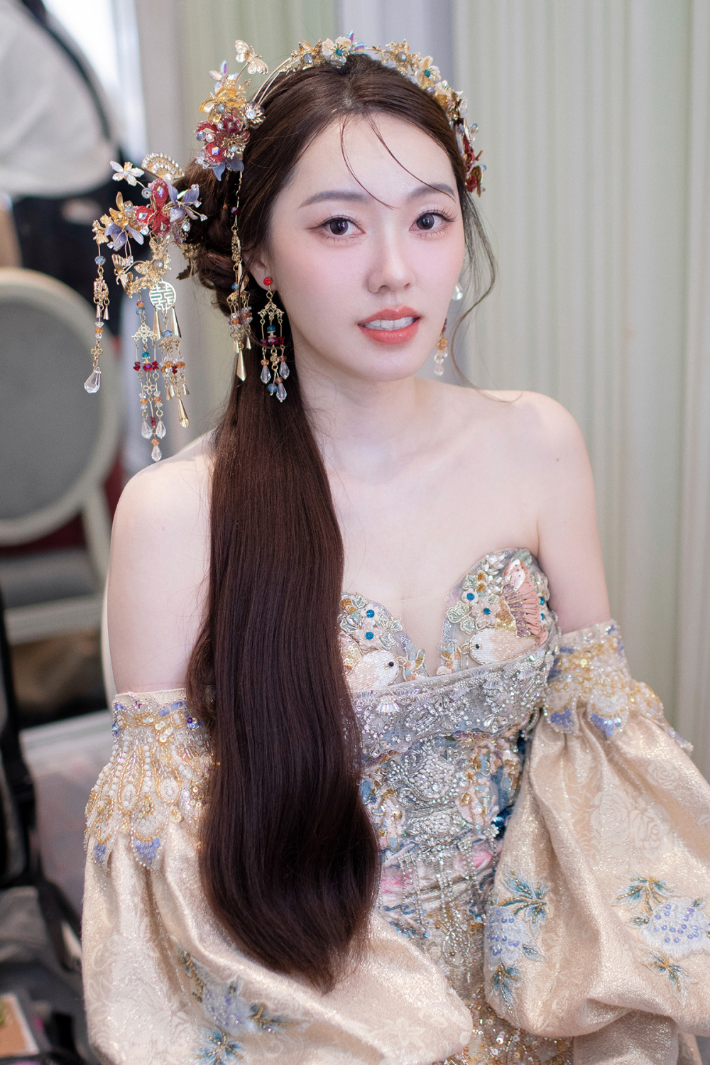 證婚新娘造型,台北新秘,經典漢服古裝新娘造型,新娘秘書,千金感新娘妝感,青青食尚花園飯店新娘造型,新娘古裝婚禮造型搭配
