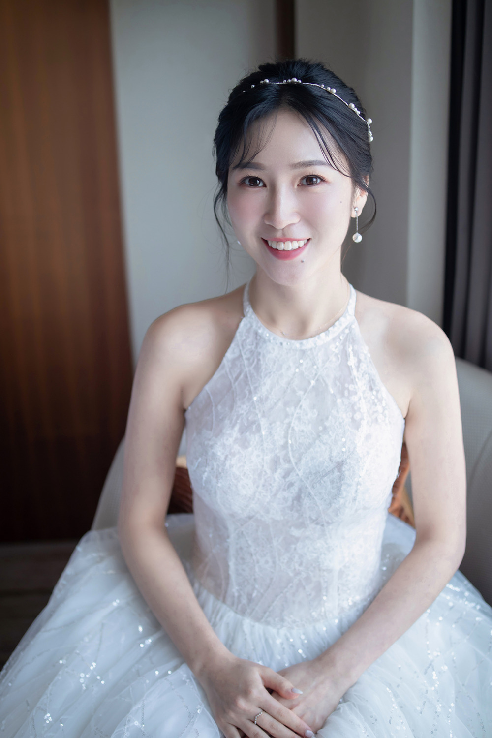 台北新娘秘書,韓系精緻妝感,黑髮新娘髮型,家宴造型,白紗新娘造型,減齡丸子頭髮型,韓系空氣瀏海