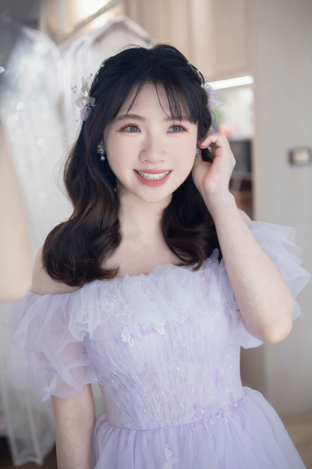 甜美可愛,新娘秘書,清新透亮妝感,白紗造型,新娘造型 甜美可愛,公主頭,新娘秘書,清新透亮妝感,新娘造型