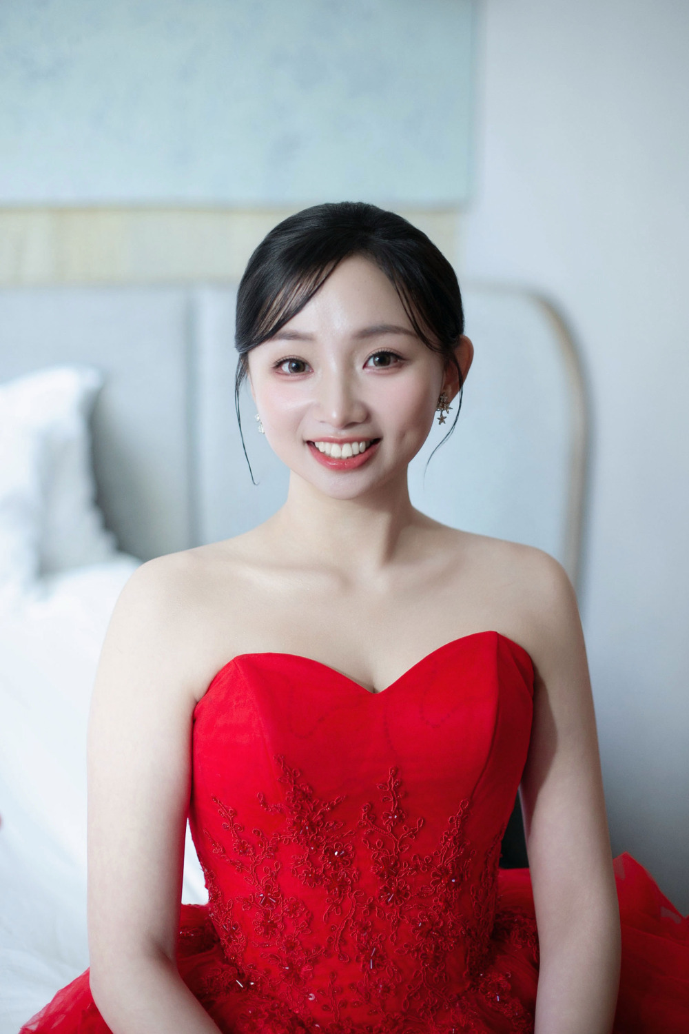 文定前拍幾張新娘造型類婚紗,多摺眼皮新娘妝,黑髮新秘推薦,細軟髮髮量少顱骨調整新娘妝髮,韓系清透新娘妝感,台北新秘推薦