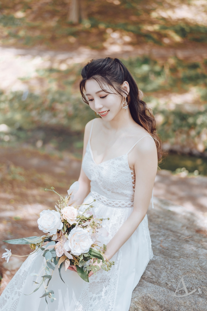 個人寫真,韓風緞面白紗,輕婚紗,婚紗個人寫真,Ariesy愛瑞思婚紗,婚攝大嘴,波希米亞風婚紗