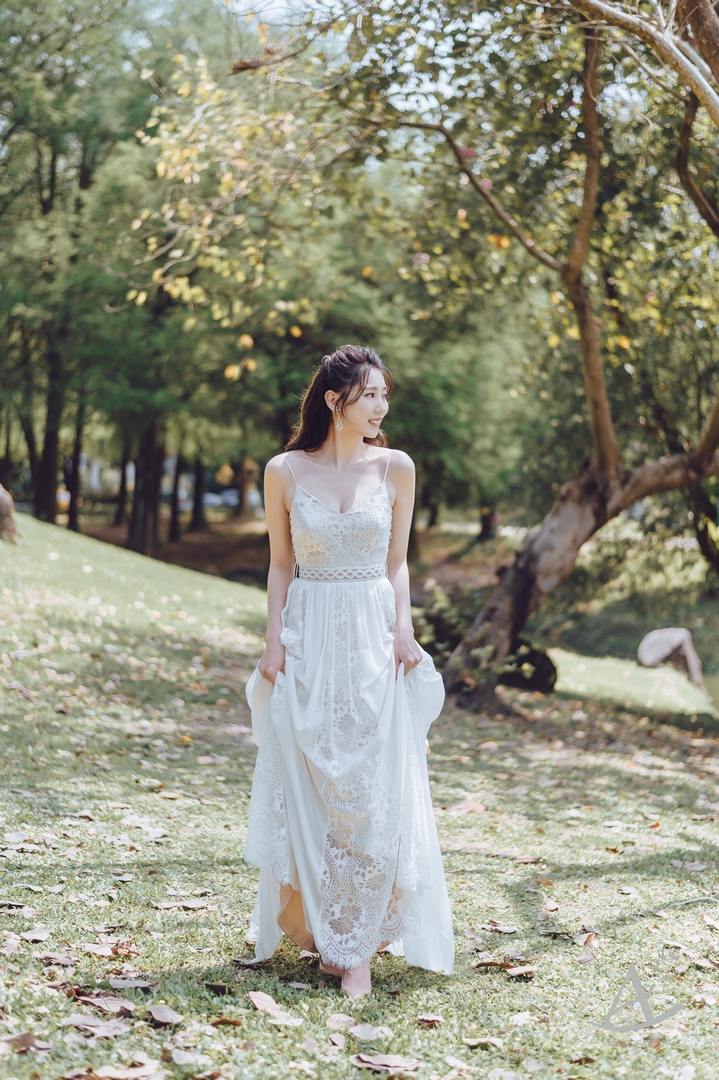個人寫真,韓風緞面白紗,輕婚紗,婚紗個人寫真,Ariesy愛瑞思婚紗,婚攝大嘴,波希米亞婚紗
