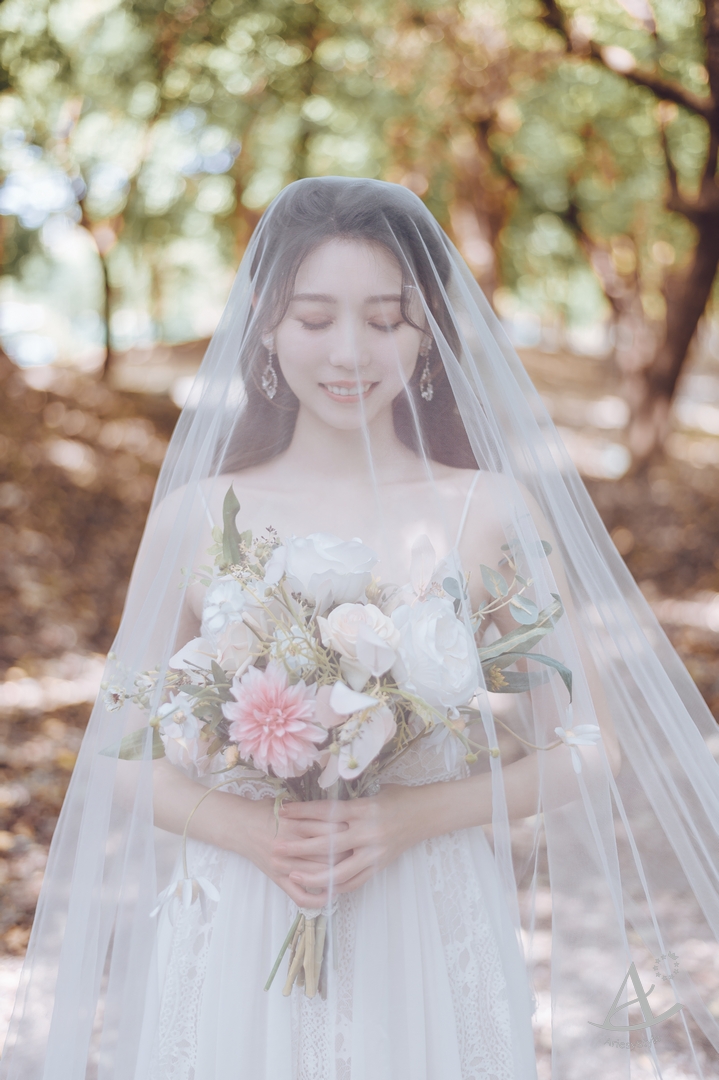 個人寫真,韓風緞面白紗,輕婚紗,婚紗個人寫真,Ariesy愛瑞思婚紗,婚攝大嘴,波希米亞婚紗
