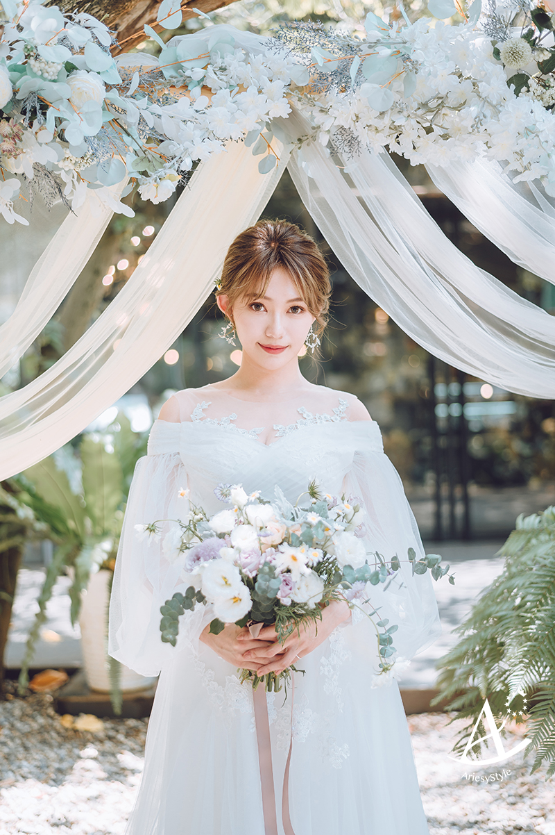 大院子婚禮,大院子美式戶外儀式,鮮花新秘,美式戶外婚禮輕婚紗 ,ariesy新秘團隊,ariesy愛瑞思婚紗,禮服出租