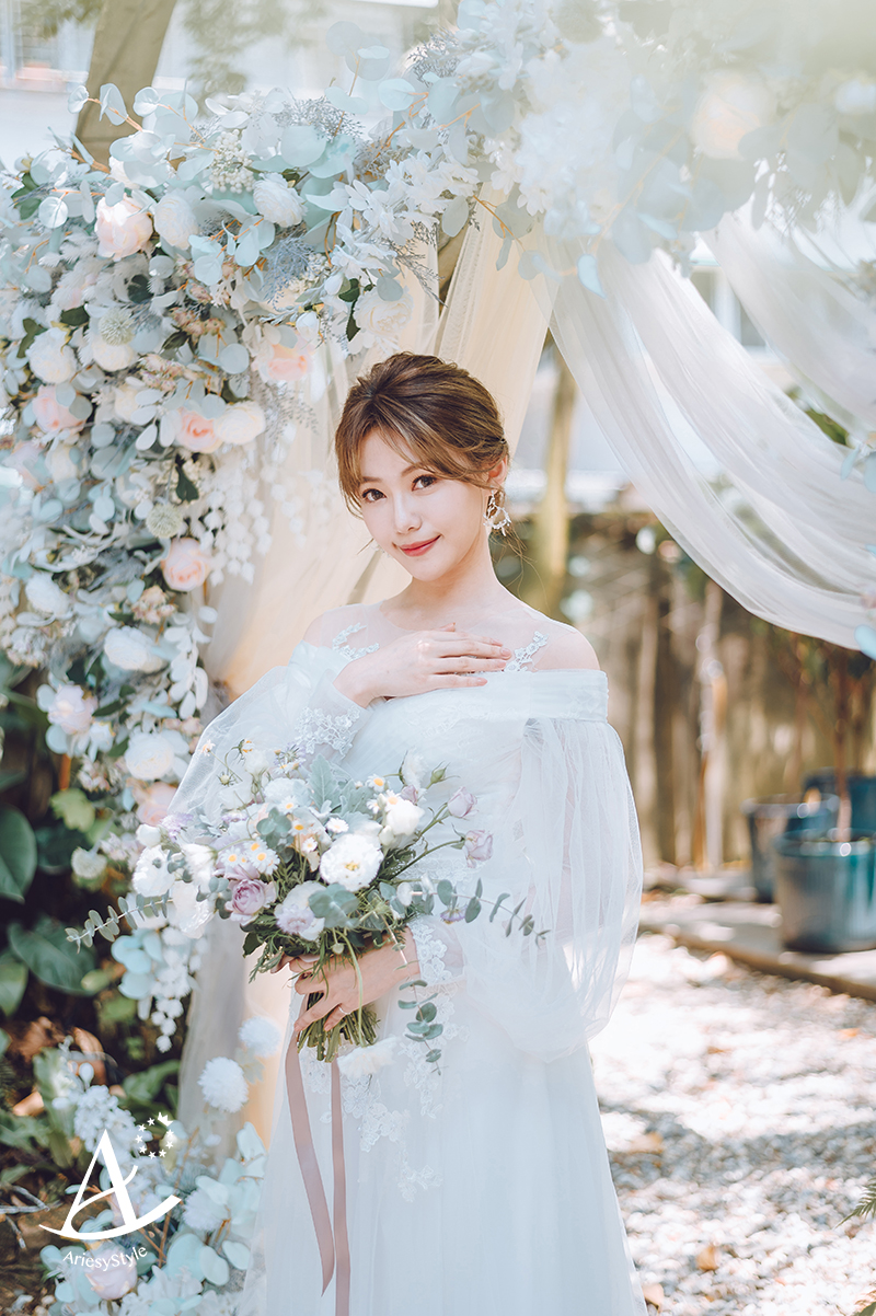 大院子婚禮,大院子美式戶外儀式,鮮花新秘,美式戶外婚禮輕婚紗 ,ariesy新秘團隊,ariesy愛瑞思婚紗,禮服出租