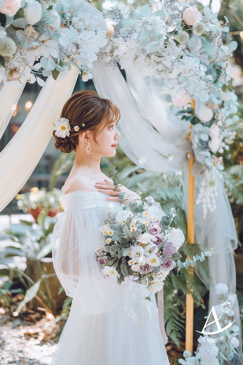 大院子婚禮,大院子美式戶外儀式,鮮花新秘,美式戶外婚禮輕婚紗 ,ariesy新秘團隊,ariesy愛瑞思婚紗,禮服出租