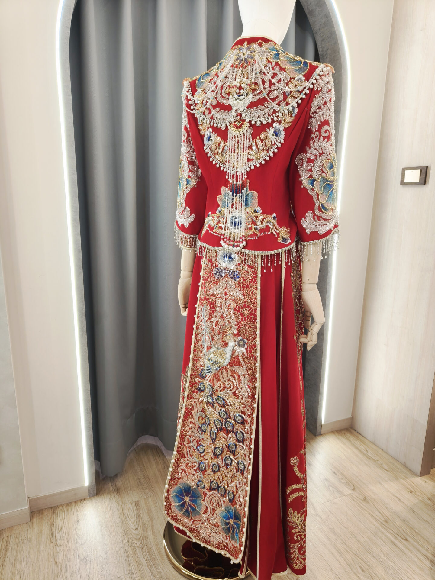 龍鳳掛,秀禾服,中式禮服,文定禮服,立領對襟襖,馬面裙,婚禮中式禮服,中式嫁衣