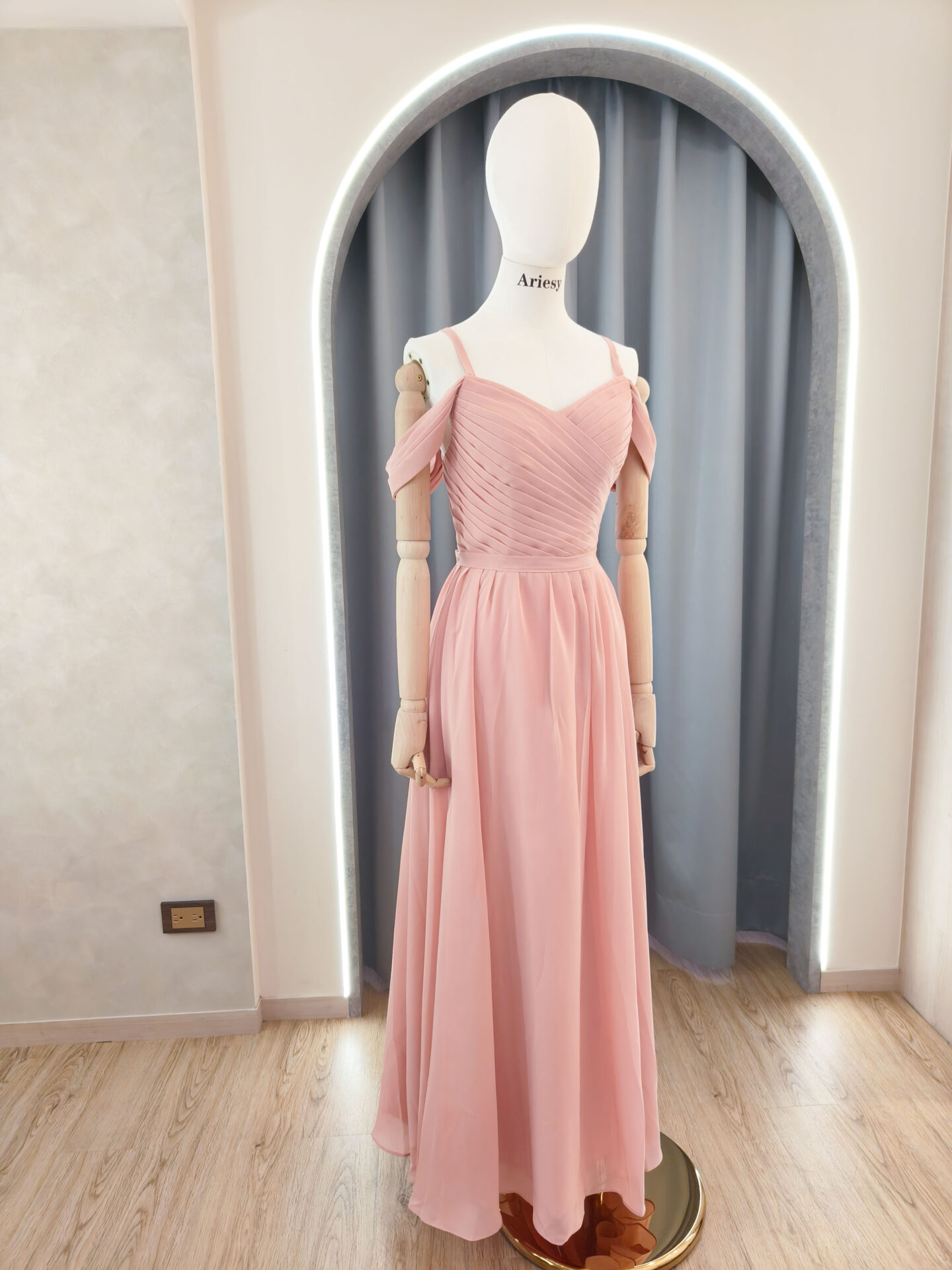 Bridesmaids,Wedding Dress Wedding,遮手臂伴娘服 ,粉紅色伴娘服,婚紗工作室,手工婚紗,禮服出租