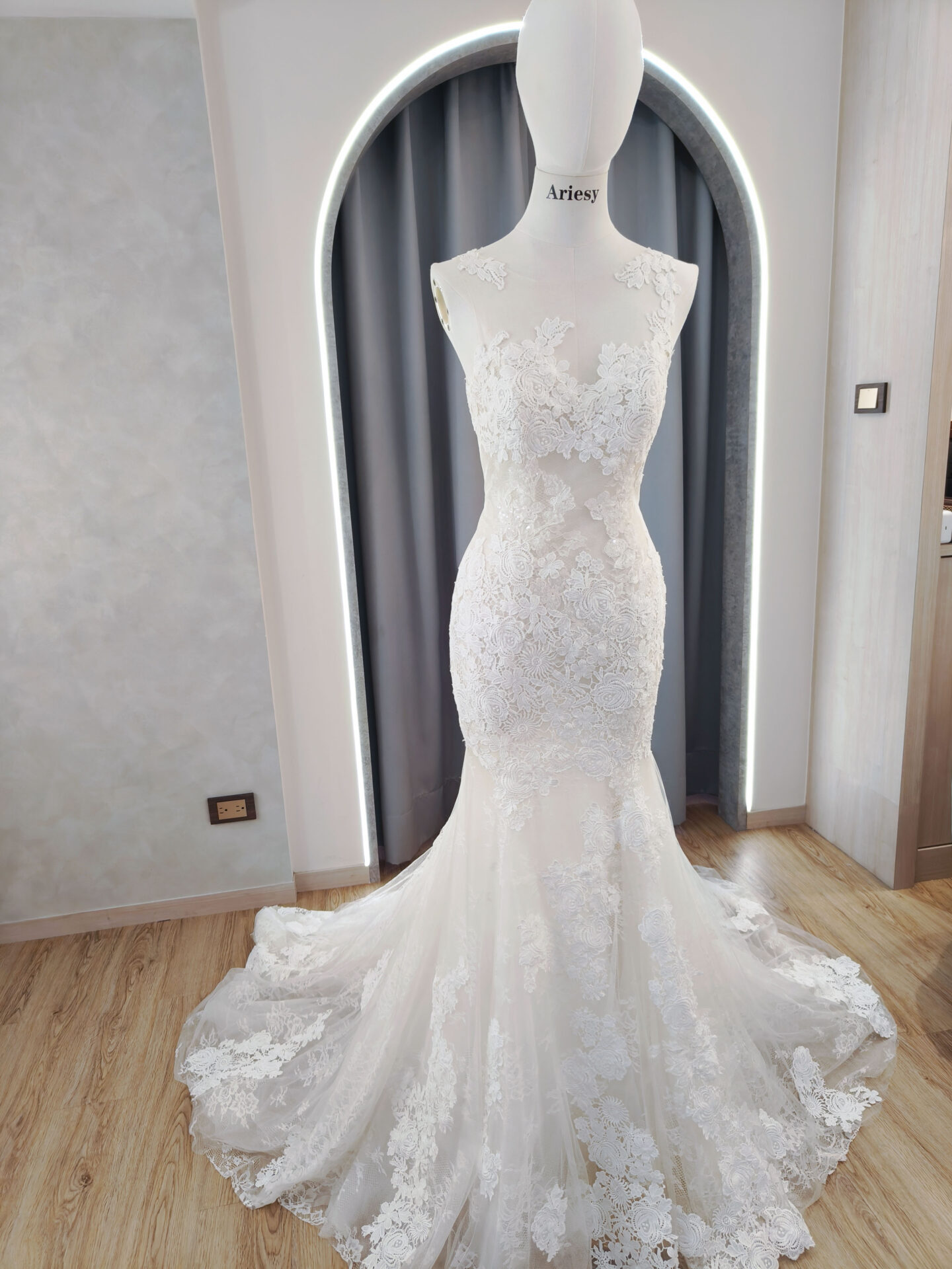 禮服出租,婚紗禮服工作室,自助婚紗,手工婚紗,清新典雅白紗,優雅白紗,浪漫輕婚紗