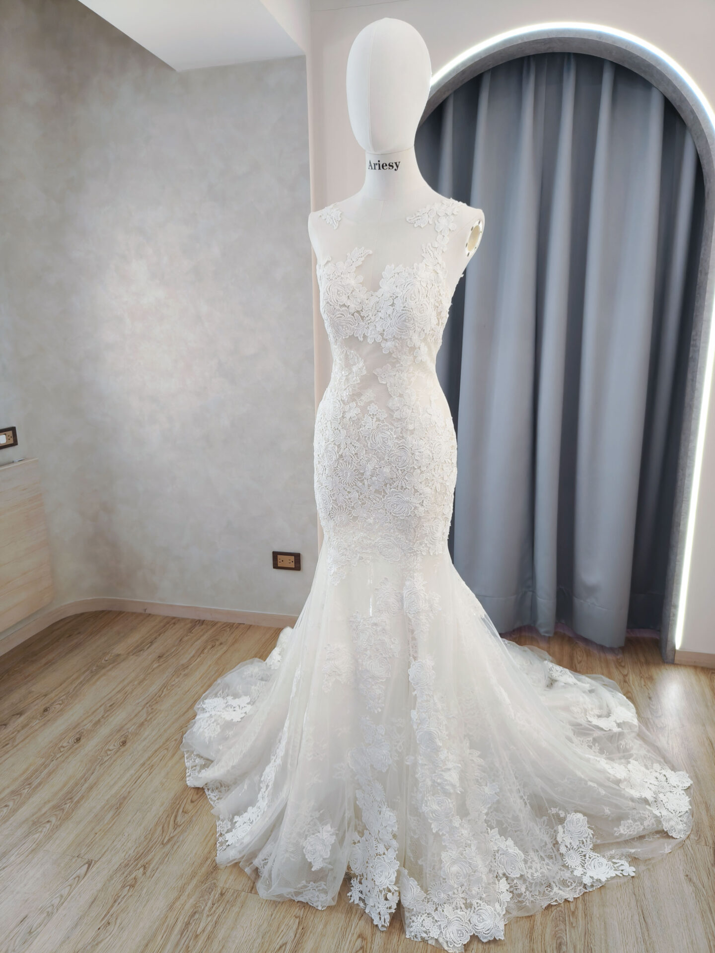 禮服出租,婚紗禮服工作室,自助婚紗,手工婚紗,清新典雅白紗,優雅白紗,浪漫輕婚紗